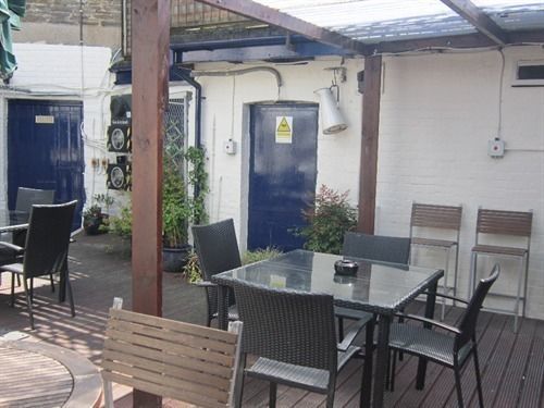 Bridge On Wool Hotel Wadebridge Exterior photo