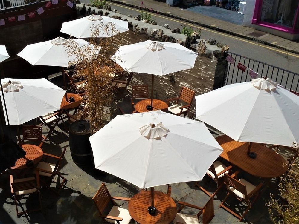 Bridge On Wool Hotel Wadebridge Exterior photo